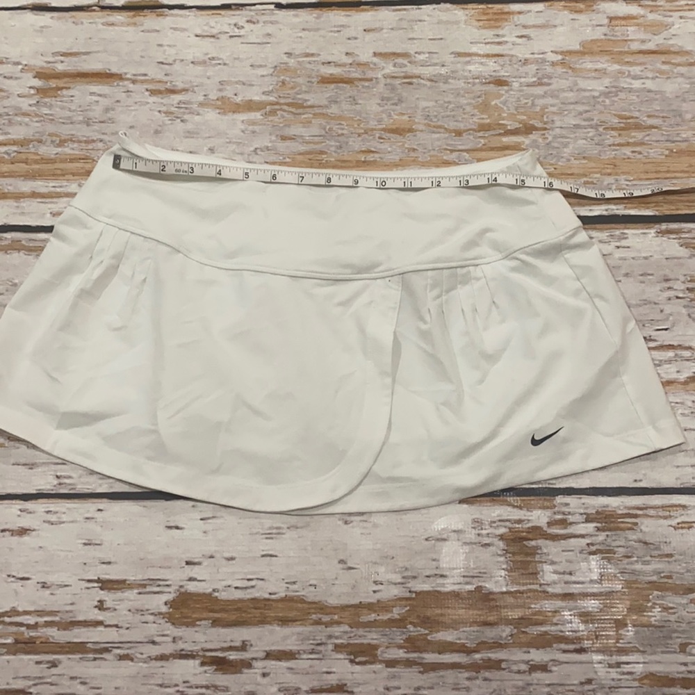 White mini Nike skirt